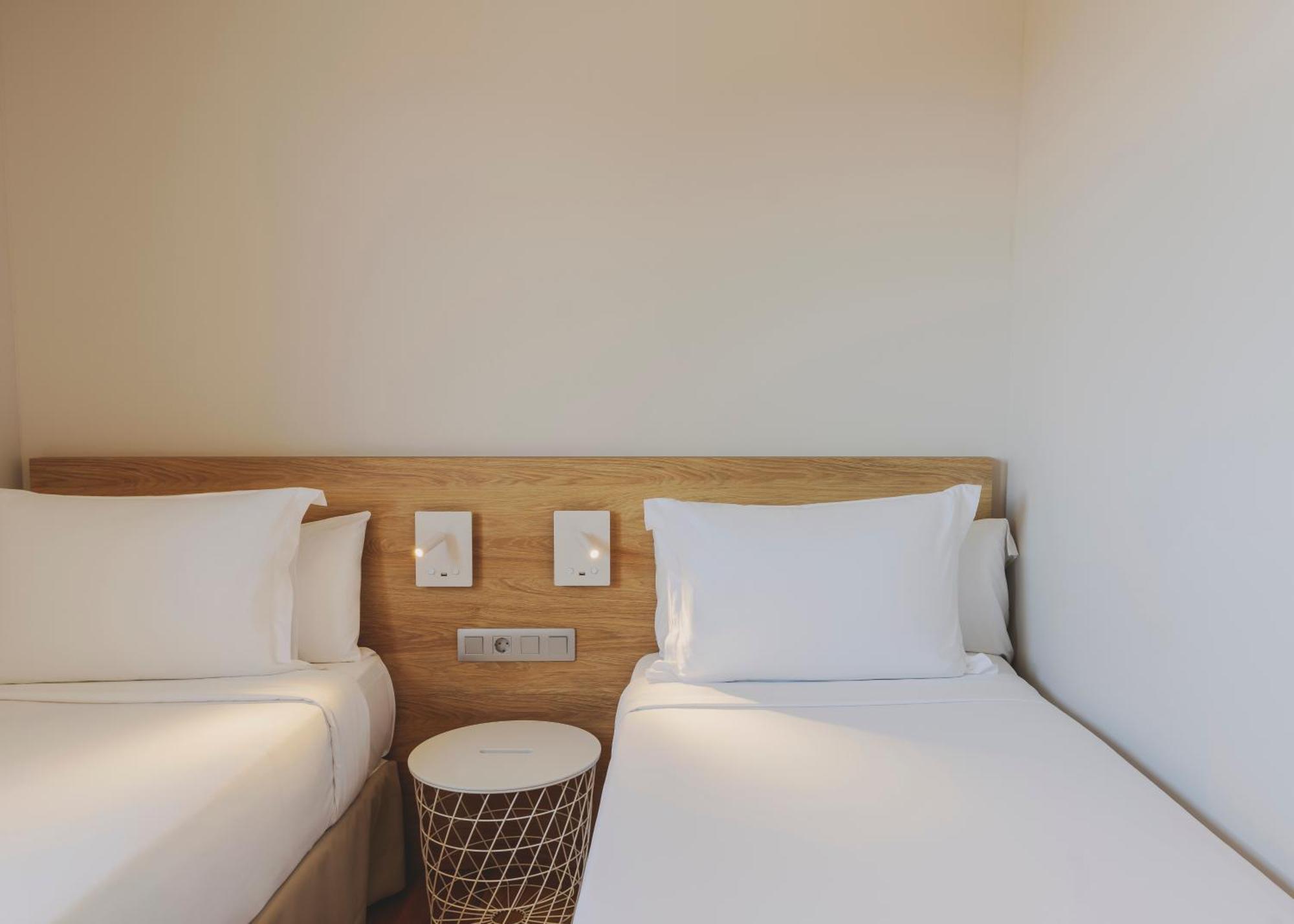 Apartamentos Roses Platja Екстер'єр фото